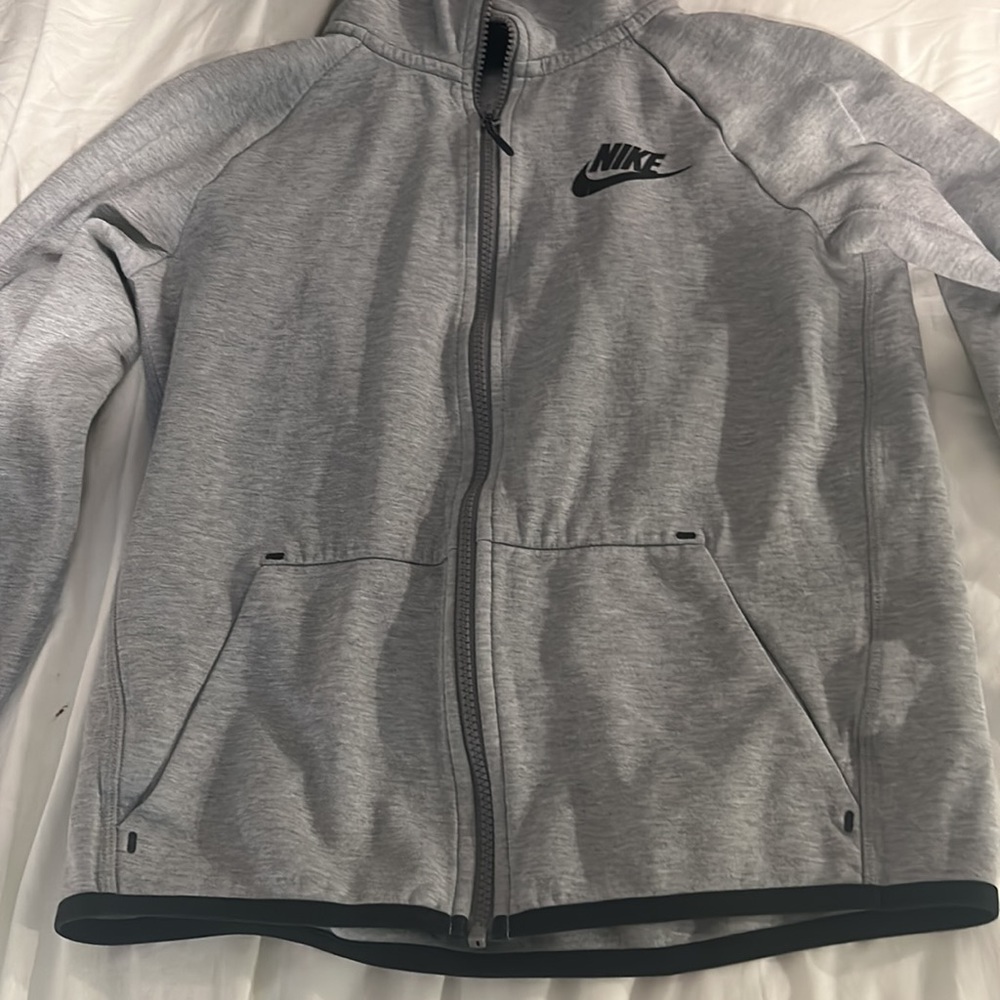 Gray Nike-tech - Picture 2 of 4
